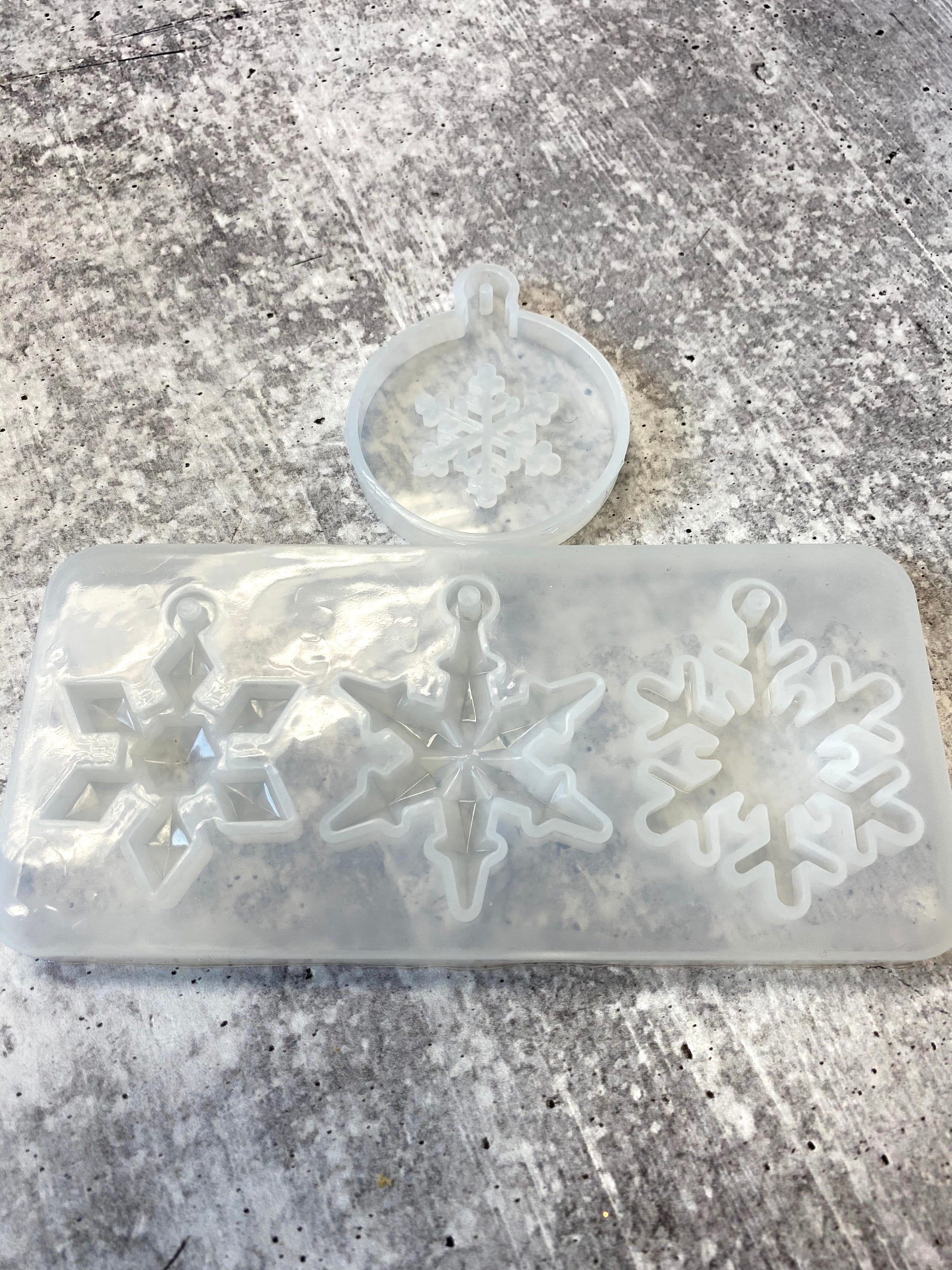 Christmas Themed Silicone Molds - Snowflake - Ornaments