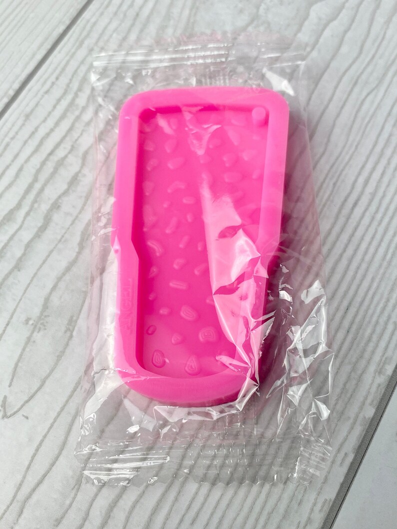 Pink Silicone Leopard Tumbler Mold