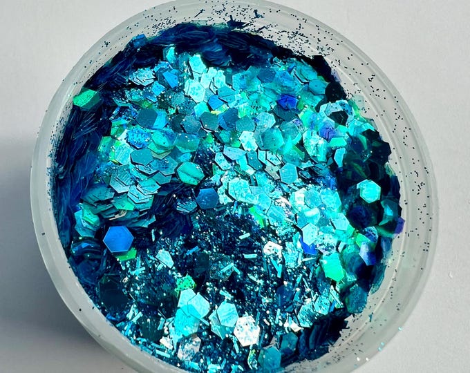 JUNE CLEARANCE - Belize Glitter - Available in 2 oz