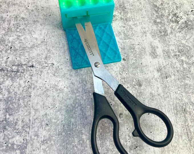 UV Adapter for Scissors - Glitter Scissor Adapter - Trauma Scissors -