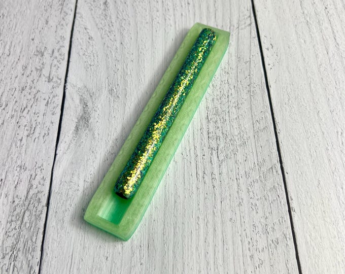 Epoxy Pen Cradle - Glitter Pen Cradle