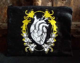 Auflistung für Raegan - Anatomische Herztasche, Schwarz und Rot