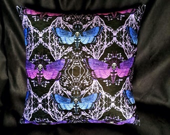 Deaths Head Hawkmoth Kissen, viktorianisches Gothic Heim Dekor Samtkissen, dunkel Natur Cottagecore