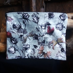 Duża saszetka na zamek błyskawiczny Insekty w stylu wiktoriańskim gotyckim, Dead Roses botaniczna kosmetyczka torebka piórnik