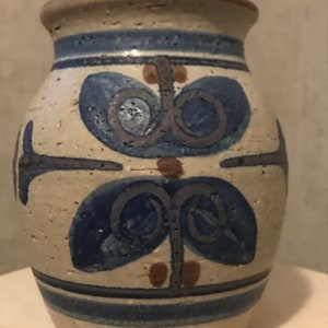 Vintage Søholm Stentøj vase. Danish Pottery made on Bornholm, Denmark.