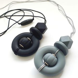 Stillen Halskette, Still-Fidget Sensorische. Silikon Donut Anhänger, Geschenk, Beige Creme & Gold, Schwarz, Grau
