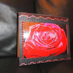 Biglietto per tutte le occasioni, intitolato “La rosa dell'amore”