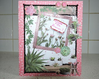 HAPPY MOM’S DAY card and its envelope