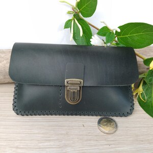 Blague à tabac en cuir vert avec fermoir cartable / pochette à papiers / portefeuille minimaliste homme / pochette à tabac cousue main.
