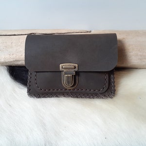Porte-monnaie homme en cuir marron foncé avec fermoir cartable / Porte-monnaie porte-carte / Portemonnaie de poche solide cousu main.