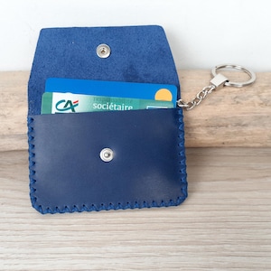 Porte-clés porte-monnaie en cuir / Porte-clé porte carte en cuir noir avec pression / Mini porte-monnaie artisanal avec anneau / cousu main.
