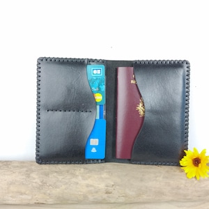 Czarny skórzany portfel na paszport / dowód rejestracyjny samochodu / dokumenty samochodowe / minimalistyczny portfel męski / ręcznie szyta skóra