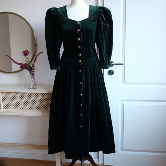 Dress Green Velvet