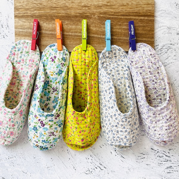 Indoor slippers, pattern, flowers, colorful, non-slip, indoor socks, quilted socks, flexible slippers Active