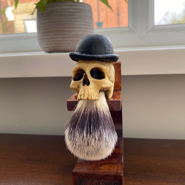 Gents skull shaving brush bowler hat, other colours available traditional wet shave, skull art,