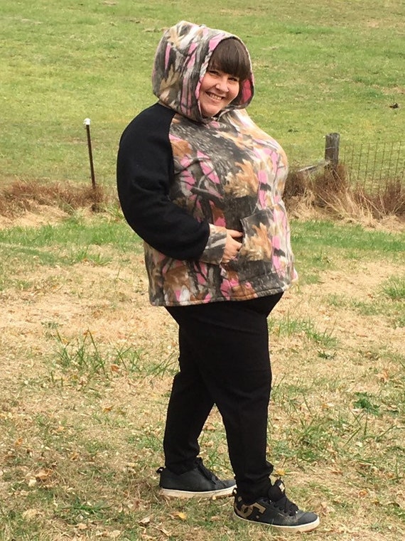 plus size pink camo hoodie