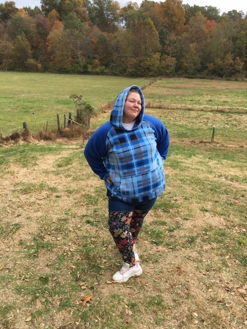 Blue Plaid Pullover Fleece hoodie raglan sleeve PLUS SIZE hoodie HANDMADE fleece jacket with kangaroo pockets Size 4X image 9