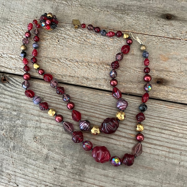 Beautiful Vintage Vivid Ruby Red Art Glass Beaded Necklace & Clasp Japan For Repair Harvest Repurpose 1950s