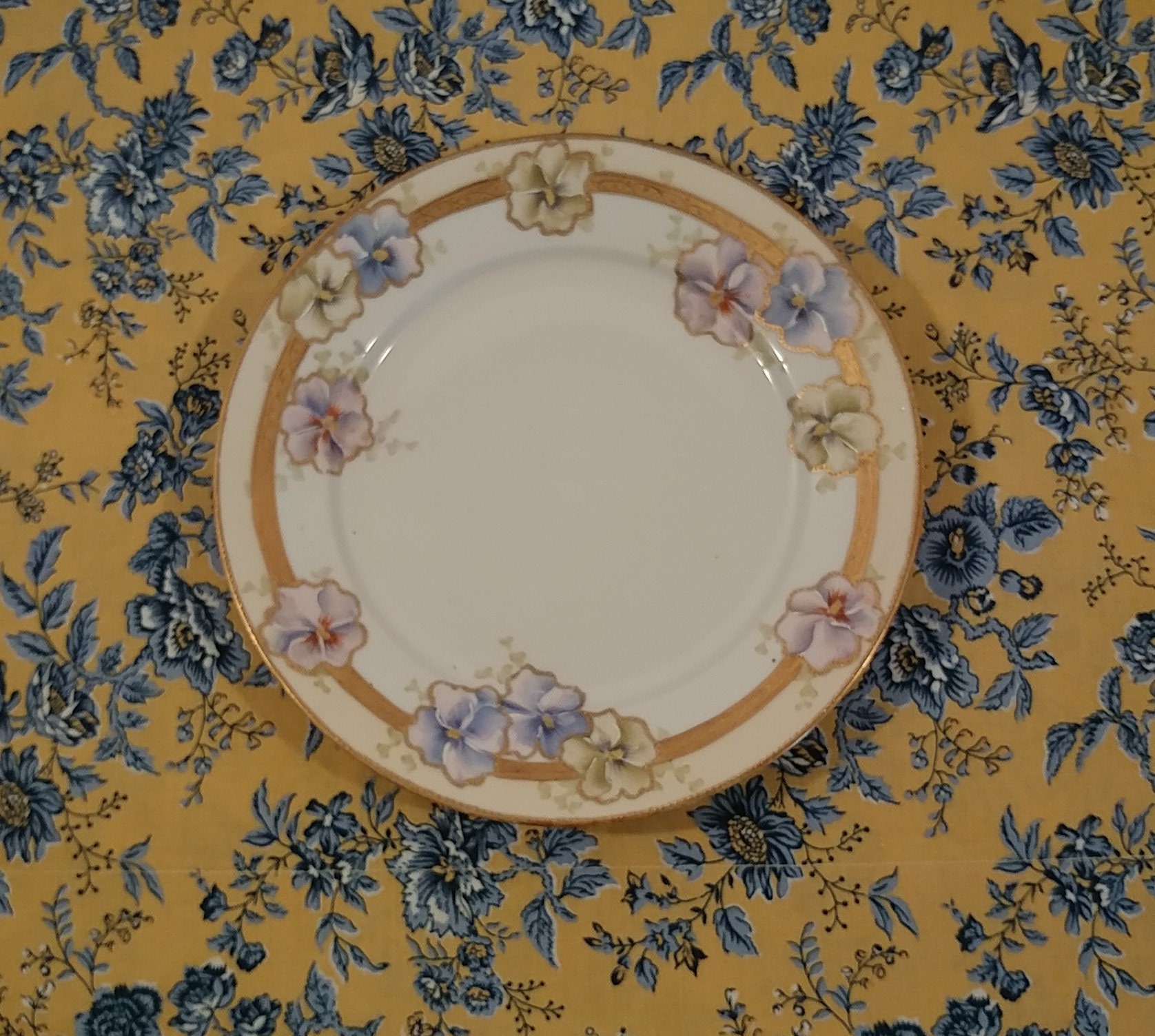 アンティークニッポン 手描きパンジー 金彩盛り合わせ皿; アンティーク