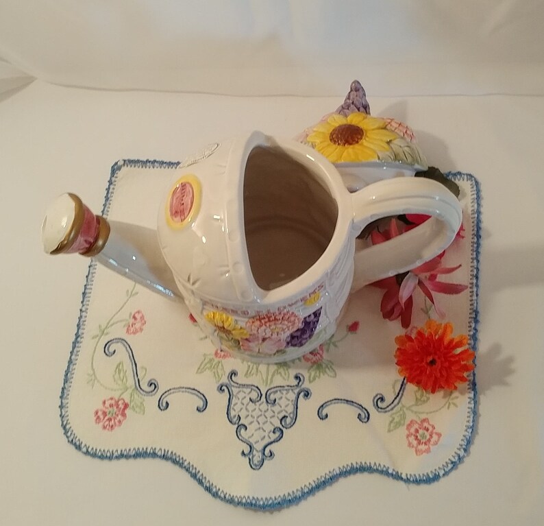Figural Teapot Fitz /& Floyd Omnibus Watering Can and Flowers Figural Teapot Omnibus Floral Teapot Full Size; Vintage Fitz and Floyd
