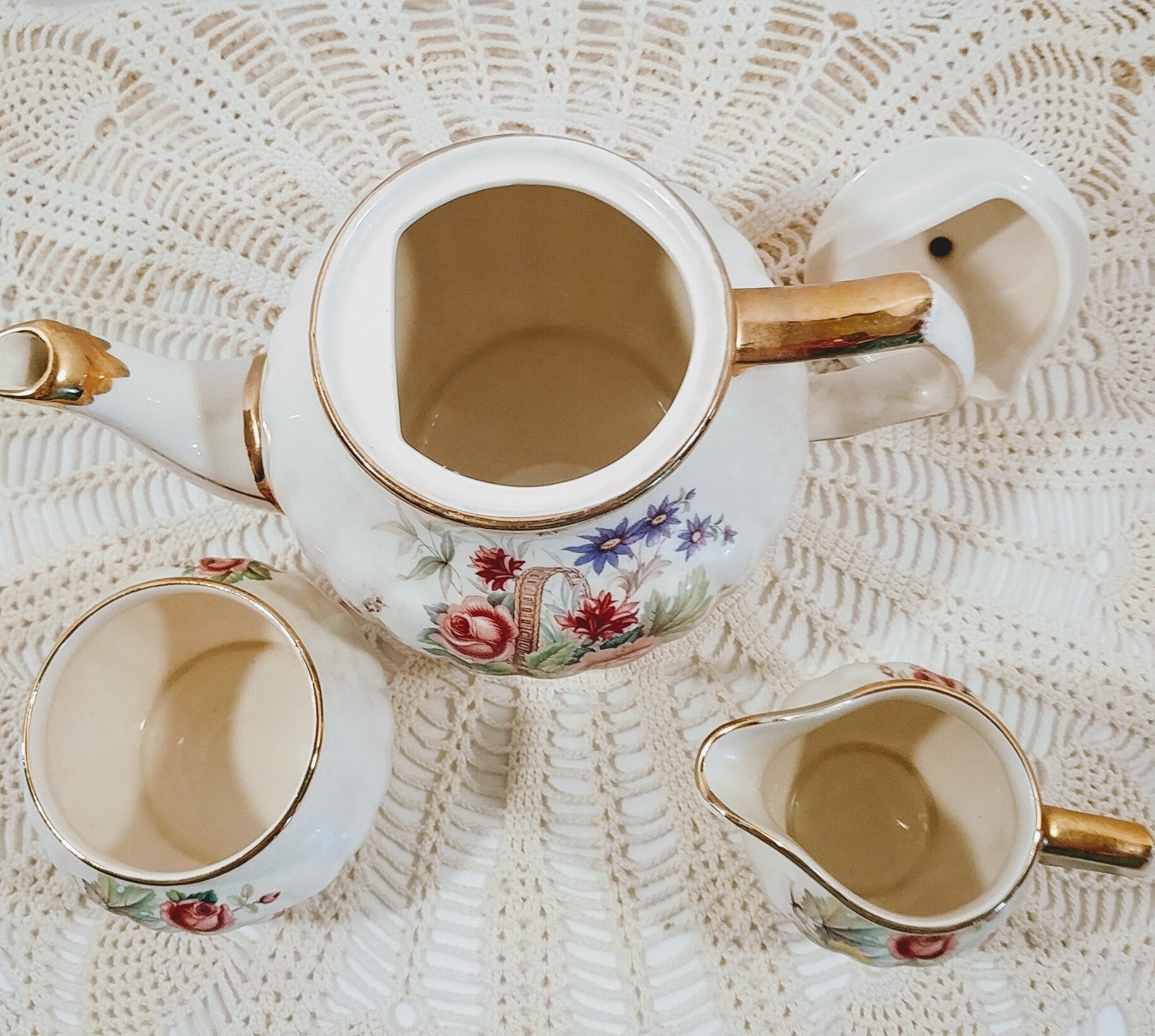 Sadler Tea Set Early Sadler Flower Basket Tea Set - 3 Piece Set, Lidded Teapot, Sugar ...