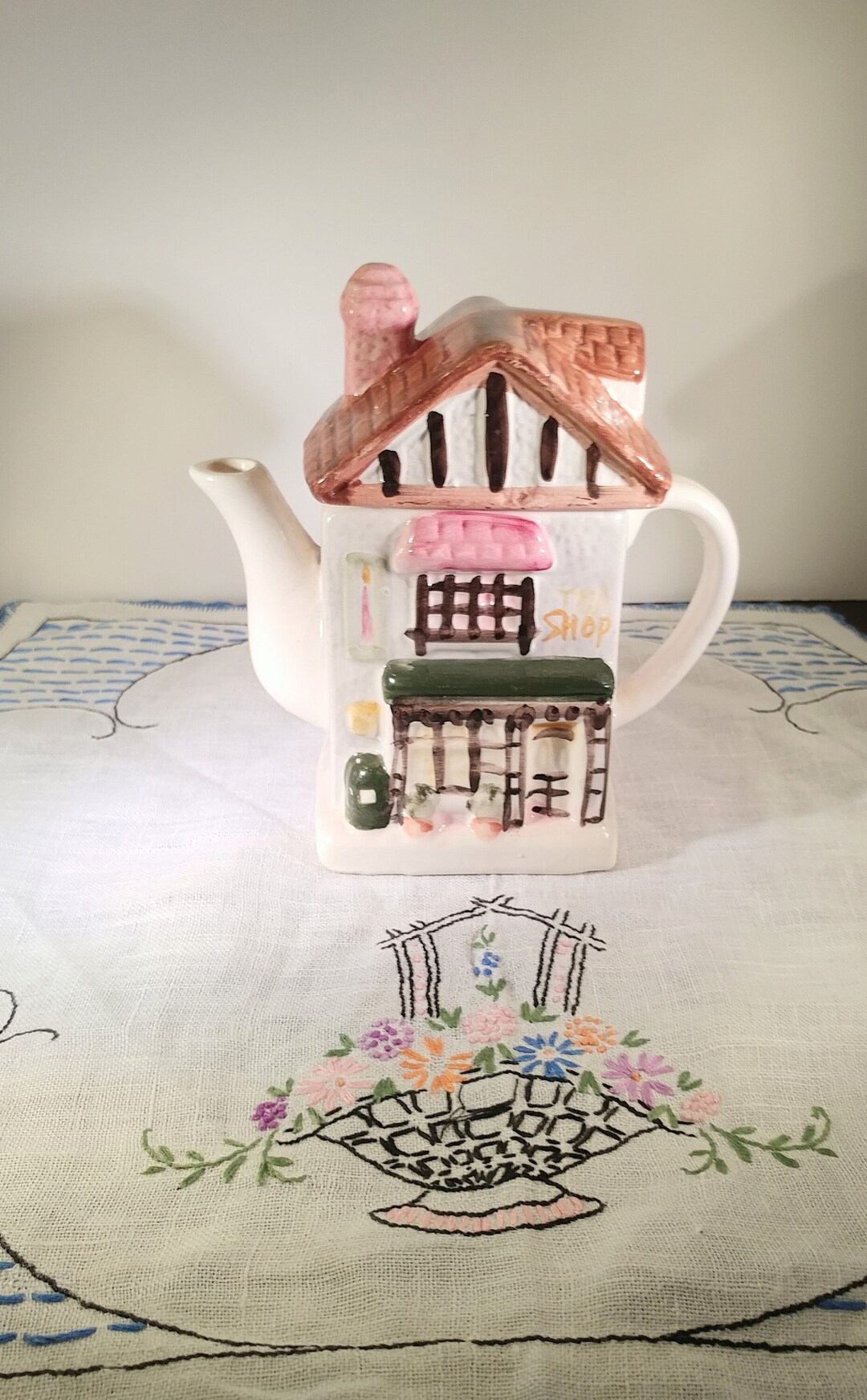 Tea Shop Teapot Vintage Teapot Figural Teapot Tea Shop Etsy