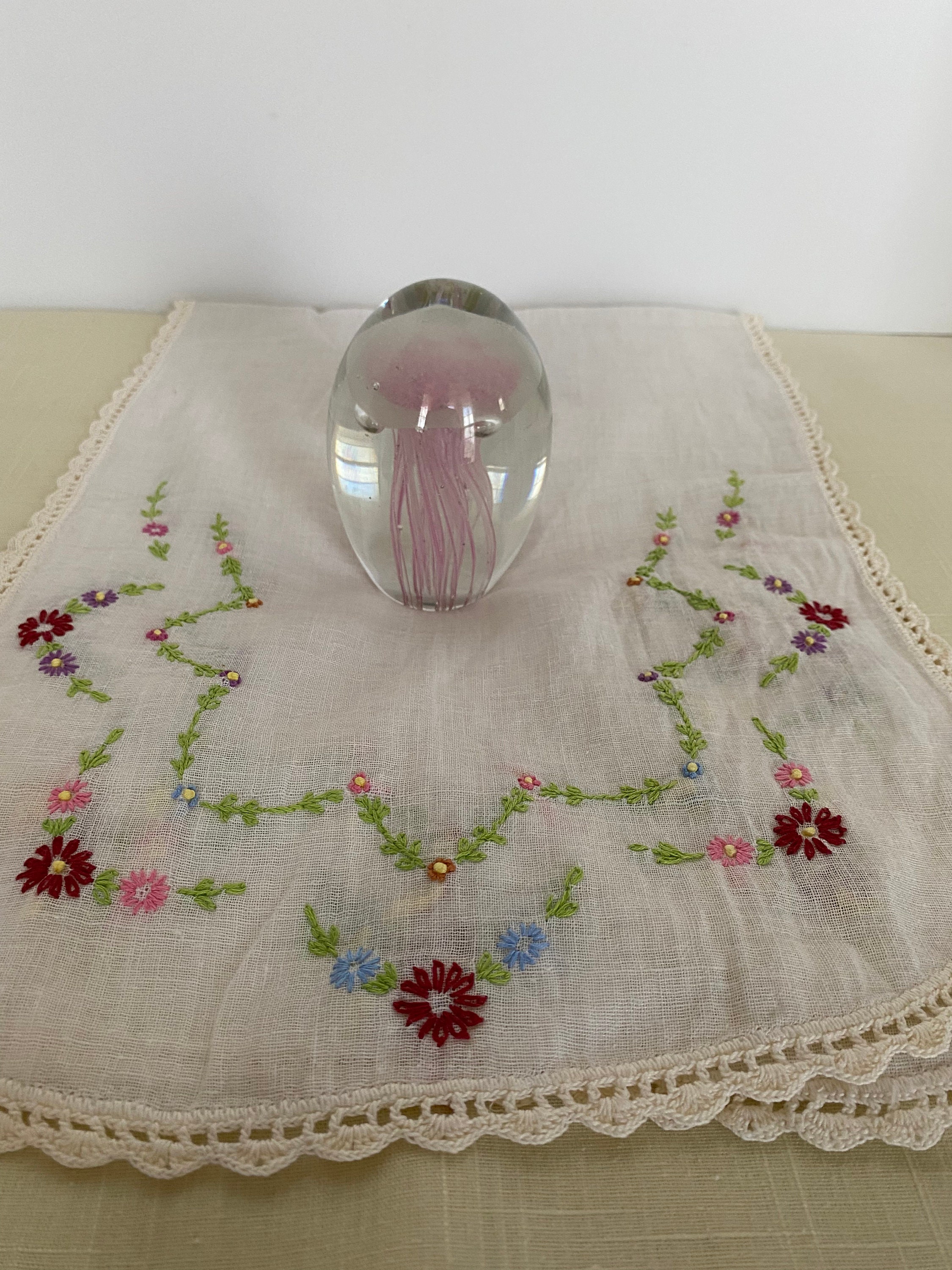 Dynasty Gallery Art Glass Glowing Pink Jellyfish Hand Blown Glass ...