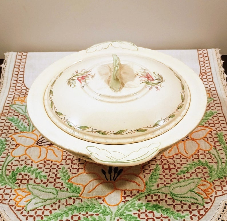 New Hall Pottery Romney Pattern Covered Tureen Covered Serving Dish ...