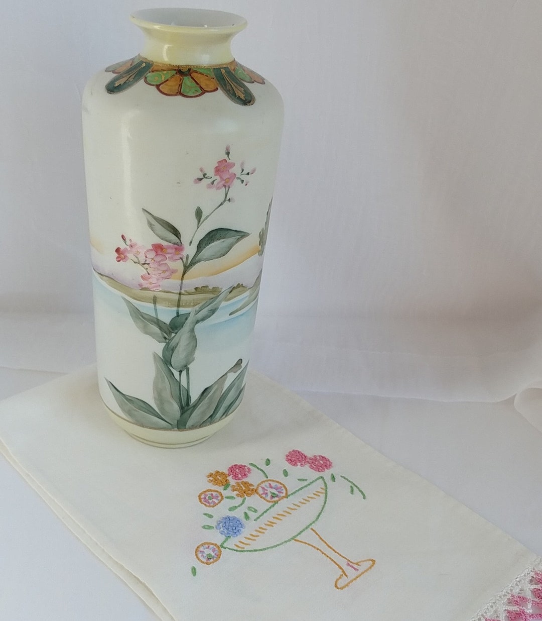 Gorgeous Hand Painted Gold Moriage Porcelain Vase; Vintage Vase ...