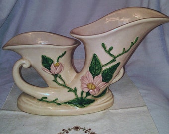 Hull Double Cornucopia Magnolia Vase; Vintage Hull Pottery, Hull Art Double Vase, Vintage Cornucopia, Magnolia Vase, Magnolia Planter