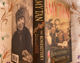 The Bonesetter's Daughter, by Amy Tan; Vintage Novel, First