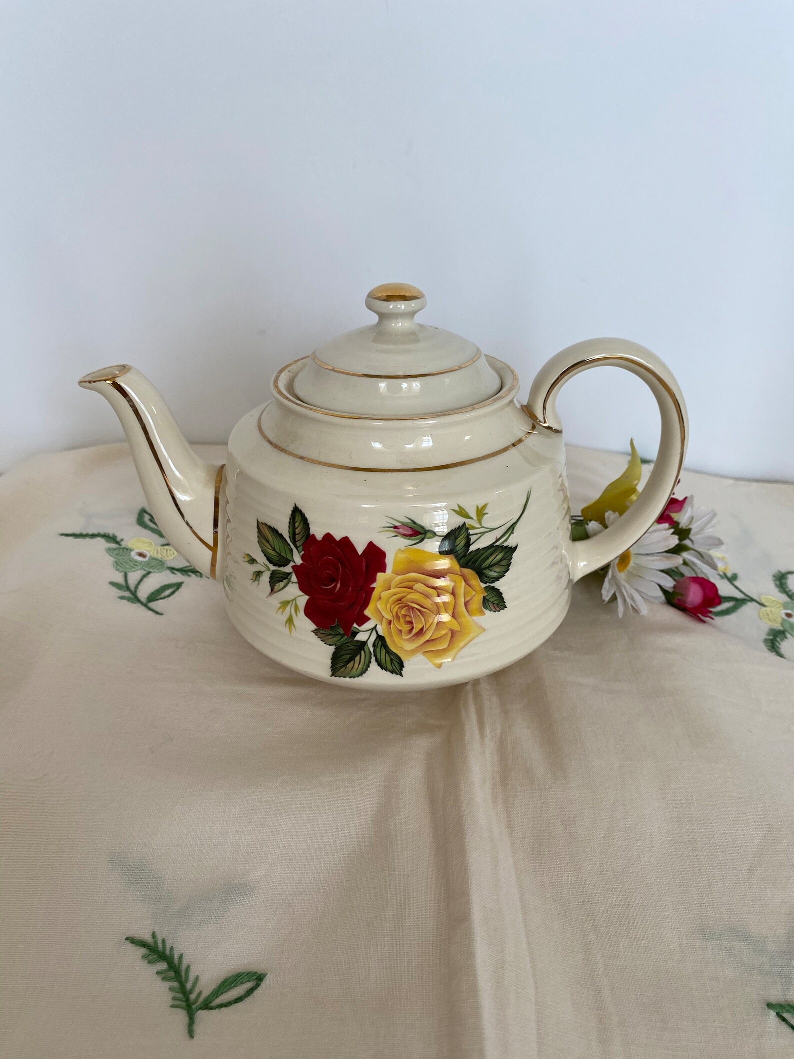 Sadler Red and Yellow Roses Teapot Full Size Vintage Sadler Etsy