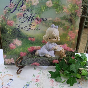 Precious Moments Collectors&#39; Club Book, Precious Moments Last Forever, Precious Moments History en Collectible Figurines Book, Enesco