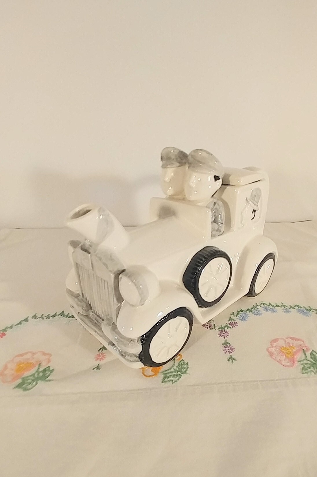 Home & Living Figural Teapot Automobile Teapot by Seymour Mann; Vintage