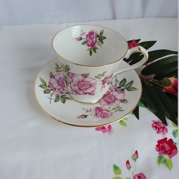 Beautiful Aynsley Pink Roses Footed Cup and Saucer Set; Vintage