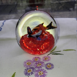 Under the Sea Hand Blown Glass Paperweight, Fish in the Ocean Glass Paperweight; Vintage Hand Blown Paperweight, Vintage Glass Paperweight