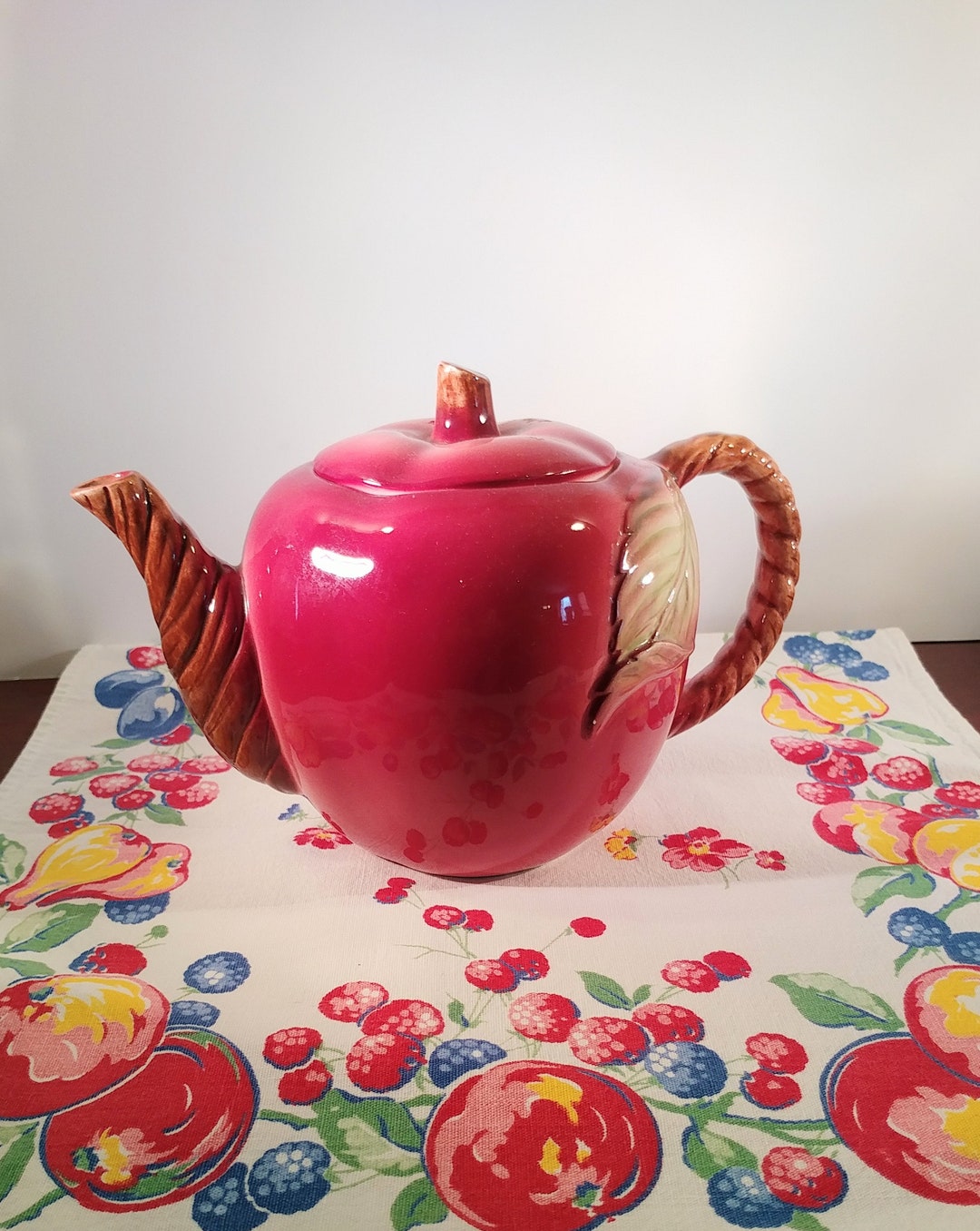 Luscious Red Apple Teapot Full Size Vintage Teapot Figural Etsy