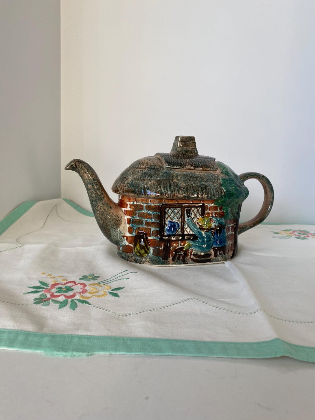 Mid Century Tony Wood Studio England Thatched Cottage Teapot