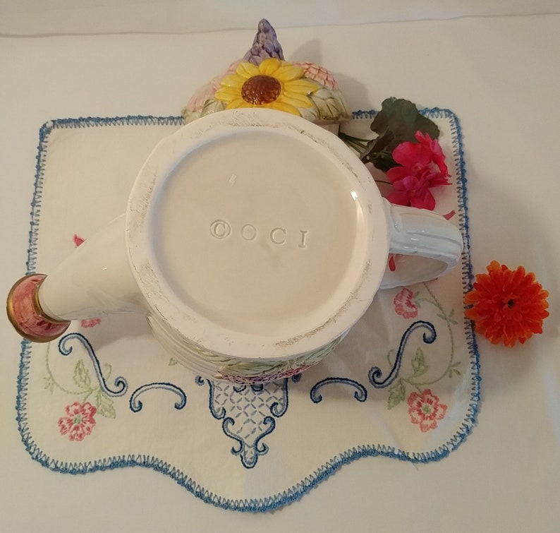 Figural Teapot Fitz /& Floyd Omnibus Watering Can and Flowers Figural Teapot Omnibus Floral Teapot Full Size; Vintage Fitz and Floyd