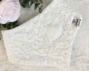 Lace wedding Dog Bandana |Best Friend of the Bride | Pet wedding Dog bandana | Bridal gift Dog Mom| Wedding outfit for dog