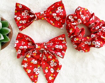 Floral Dog Bowtie: Spring Sailor Style, Cat Bow Tie