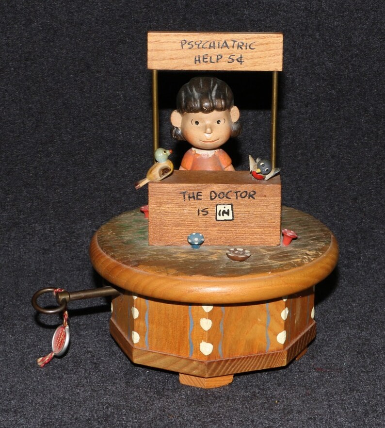 Peanuts Gang Anri Music Box Musical 1972 Lucy Psychatrist Desk Etsy