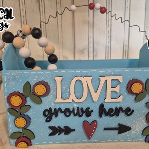 Love Grows Here Box Laser SVG| Doos-SVG| Lasergesneden doos| Gloedsmederij| Bloembak SVG|