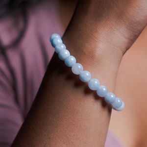 8 mm Aquamarin Armband für Frauen und Männer, natürliche Aquamarin Perlen Armband, elastisches Armband, Edelstein Kristall Armband Geschenk für Sie, Ihn