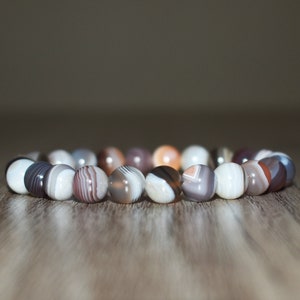 8mm Botswana Agate Bracelet, Mens Bracelet, Women Bracelet, Botswana Sardonyx Bracelet, Gemstone Bracelet, Crystal Bracelet, Yoga Wrist Mala