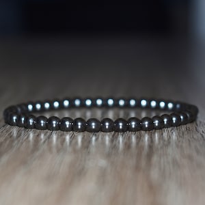 4mm Hematite Bracelet for Men Women, Hematite Jewelry, Beaded Bracelet, Root Chakra Bracelet, Gift for Him, Meditation Bracelet