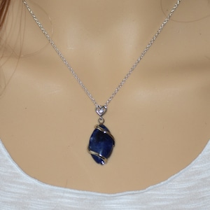 Sodalite Necklace, Sodalite Jewelry, Blue Crystal Necklace, Sodalite Pendant Necklace, Dainty Necklace for Women, Gemstone Necklace for Her