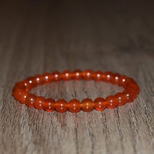 6 mm roter Karneol Armband, Edelstein Perlen Armband, Geschenk für Sie