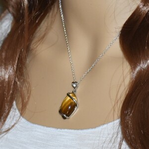 Tiger Eye Necklace, Tiger Eye Jewelry, Healing Crystal Necklace, Earthy Necklace, Anxiety Necklace, Healing Necklace image 3