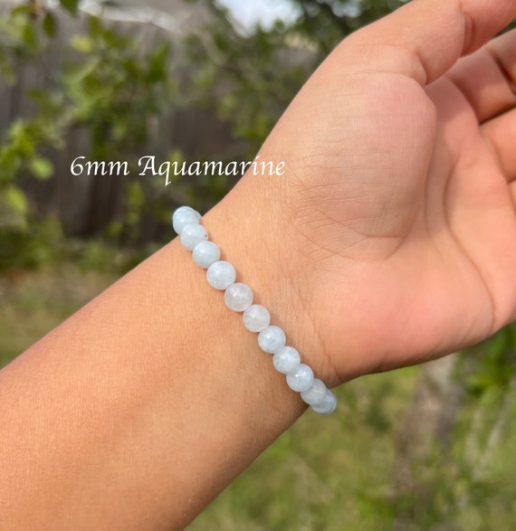 Bracelet en Aigue Marine 6 mm